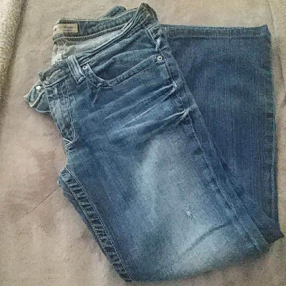 Jeans